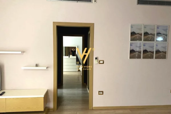 Appartamento in affitto a Tirana 2+1, Arredato