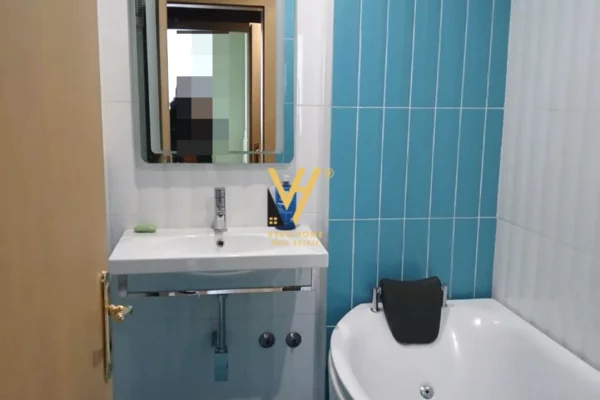 Appartamento in affitto a Tirana 2+1, Arredato