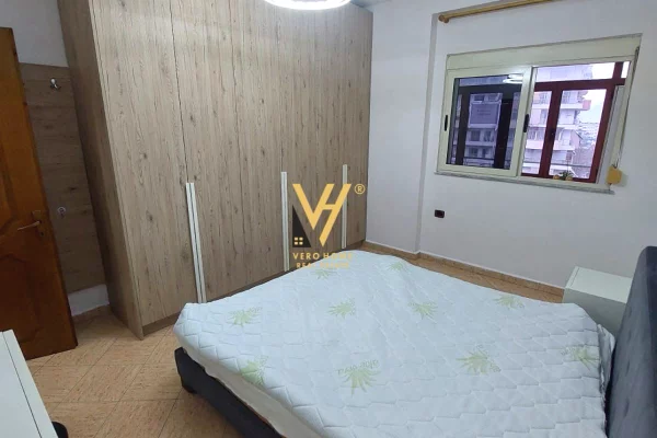 Shtepi me qera Apartament ne Tirane, 1+1, Mobilimi E mobiluar, Pagesa 50,000  Leke.