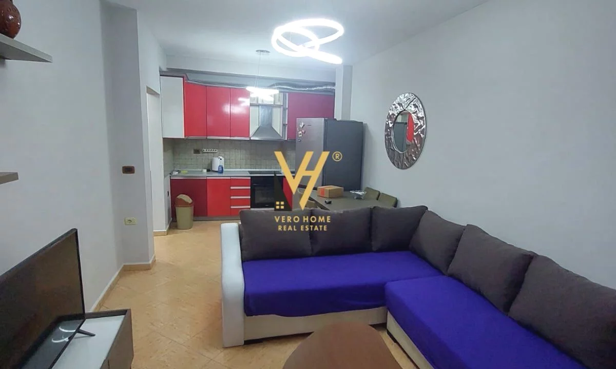 Shtepi me qera Apartament ne Tirane, 1+1, Mobilimi E mobiluar, Pagesa 50,000  Leke.