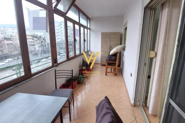 Shtepi me qera Apartament ne Tirane, 1+1, Mobilimi E mobiluar, Pagesa 50,000  Leke.