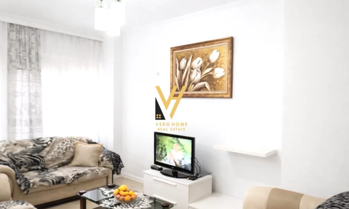 Shtepi ne shitje Apartament ne Tirane, 2+1, Mobilimi E mobiluar, Pagesa 165,000  Euro.