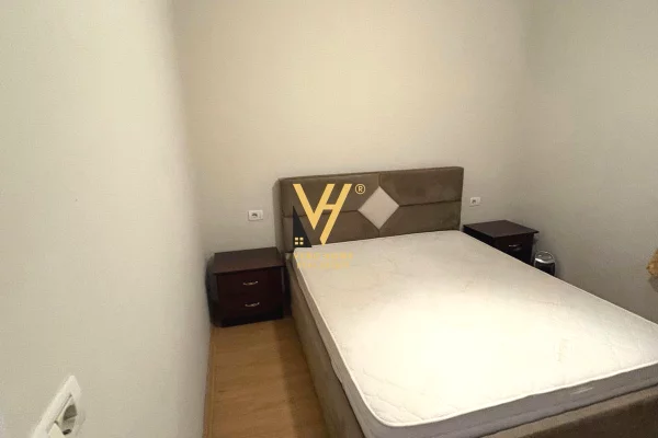 Appartamento in affitto a Tirana 1+1, Arredato