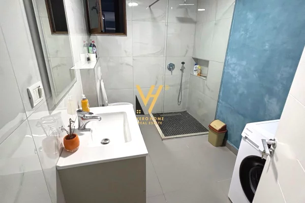 Appartamento in affitto a Tirana 1+1, Arredato