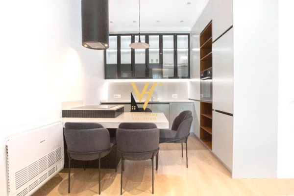 Appartamento in affitto a Tirana 1+1, Arredato