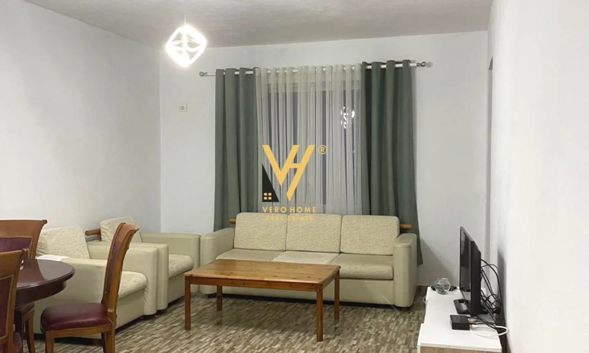 Shtepi me qera Apartament ne Tirane, 1+1, Mobilimi E mobiluar, Pagesa 40,000  Leke.