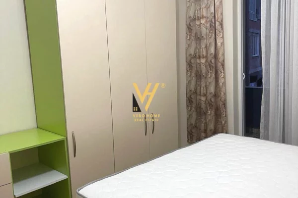 Shtepi me qera Apartament ne Tirane, 1+1, Mobilimi E mobiluar, Pagesa 40,000  Leke.