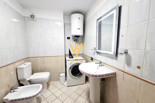 Appartamento in affitto a Tirana 2+1, Arredato