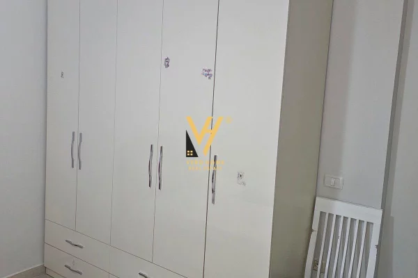 Shtepi me qera Apartament ne Tirane, 2+1, Mobilimi E mobiluar, Pagesa 600  Euro.