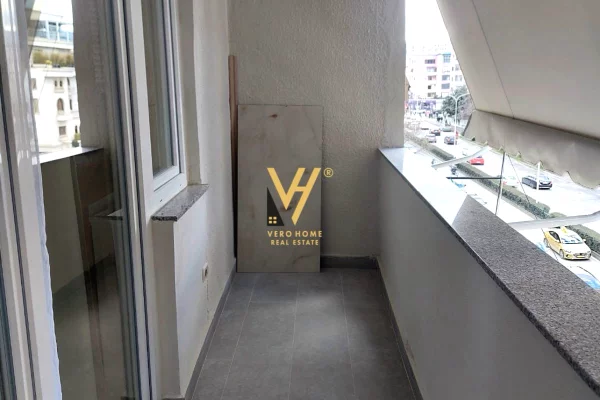 Appartamento in affitto a Tirana 2+1, Arredato