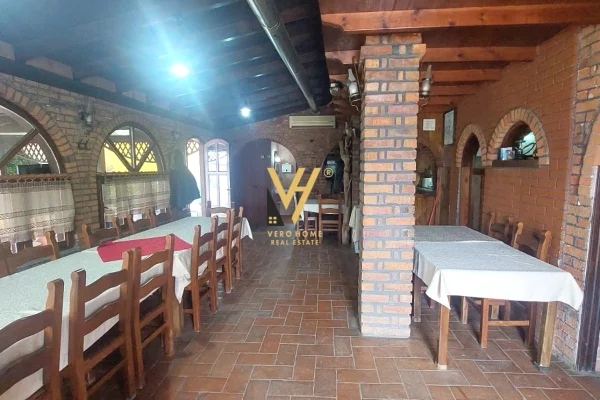 SHITET AMBIENT KOMERICIAL 9.220 M2 NE MILOT 1.300.000 EURO