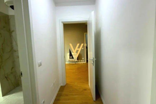 Ambient biznesi me qera 3+1 ne Tirane - 1,200 Euro