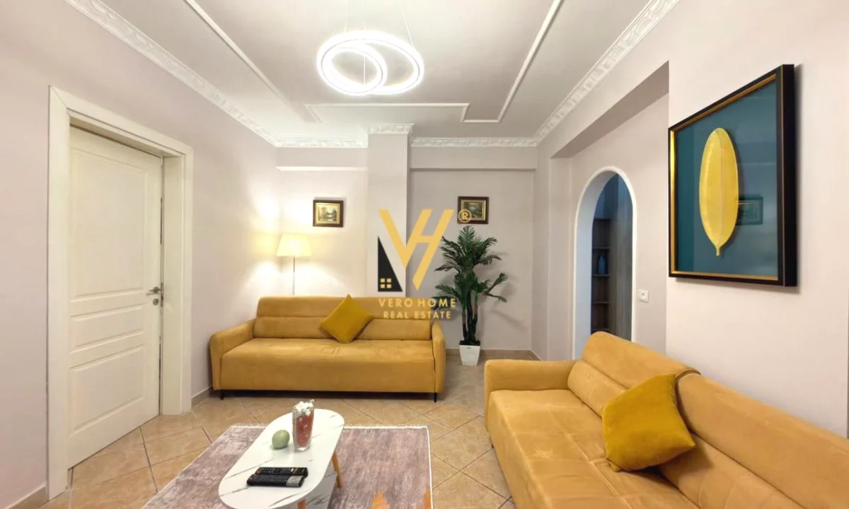 Shtepi me qera Apartament ne Tirane, 2+1, Mobilimi E mobiluar, Pagesa 65,000  Leke.