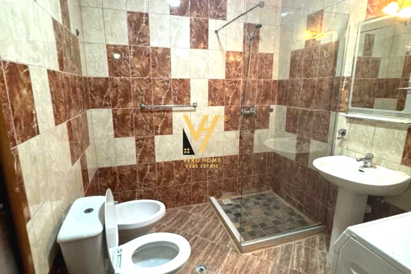 Shtepi me qera Apartament ne Tirane, 2+1, Mobilimi E mobiluar, Pagesa 48,000  Leke.