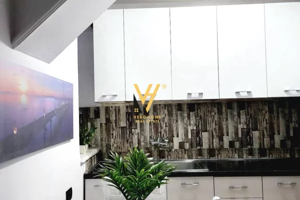 Shtepi me qera Apartament ne Tirane, 1+1, Mobilimi E mobiluar, Pagesa 65,000  Leke.