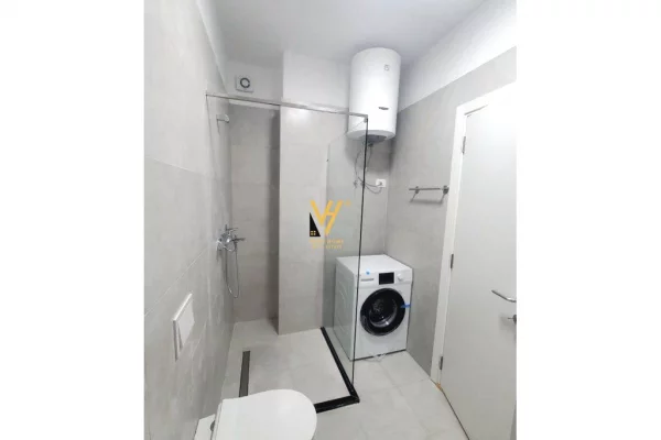 Shtepi me qera Apartament ne Tirane, 2+1, Mobilimi E mobiluar, Pagesa 1,300  Euro.