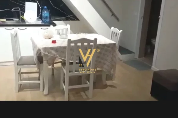 JEPET APARTAMENT 2+1 ME QIRA TE PALLATET CABEJ 60.000 LEKE