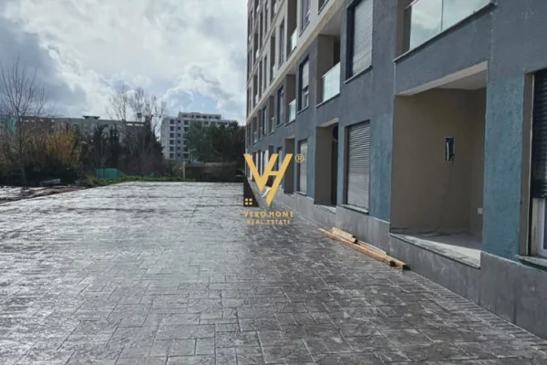 SHITET DUBLEX 2+1+BLK NE GOLEM 126.400 EURO