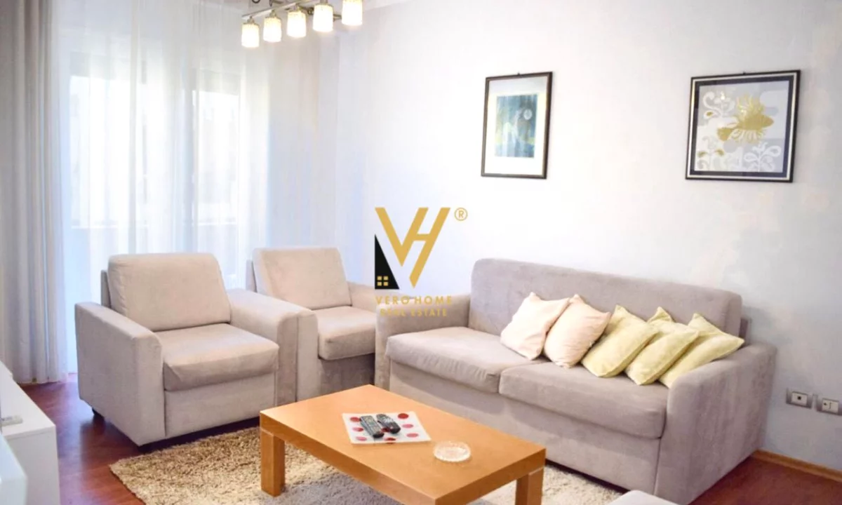 Shtepi ne shitje Apartament ne Durres, 1+1, Mobilimi E mobiluar, Pagesa 135,000  Euro.