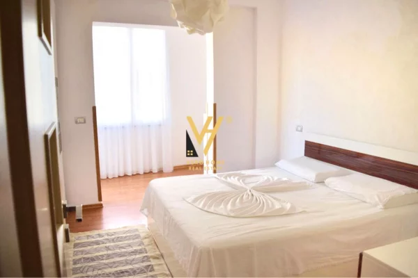 Shtepi ne shitje Apartament ne Durres, 1+1, Mobilimi E mobiluar, Pagesa 135,000  Euro.