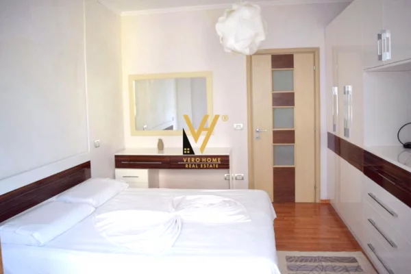 Shtepi ne shitje Apartament ne Durres, 1+1, Mobilimi E mobiluar, Pagesa 135,000  Euro.