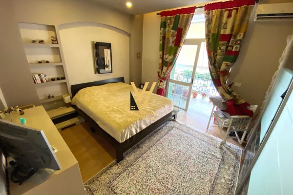 Shtepi ne shitje Apartament ne Tirane, 2+1, Mobilimi E mobiluar, Pagesa 280,000  Euro.