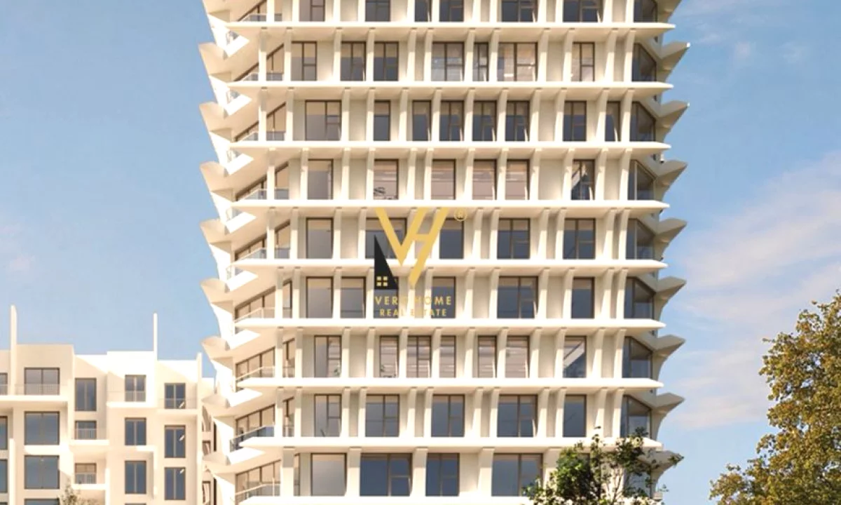 SHITET AMBIENT BIZNESI 204 M2 TE BULEVARDI I RI 