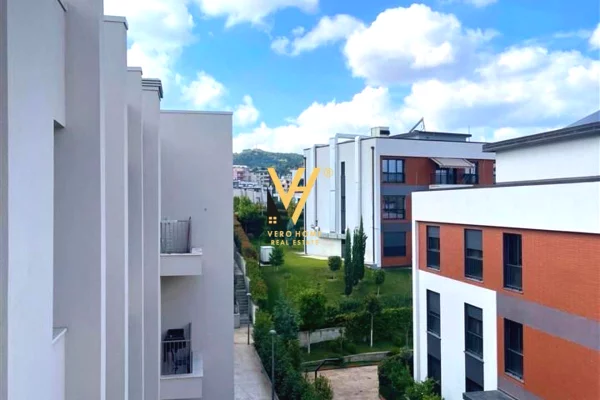 Shtepi me qera Apartament ne Tirane, 1+1, Mobilimi E mobiluar, Pagesa 1,250  Euro.