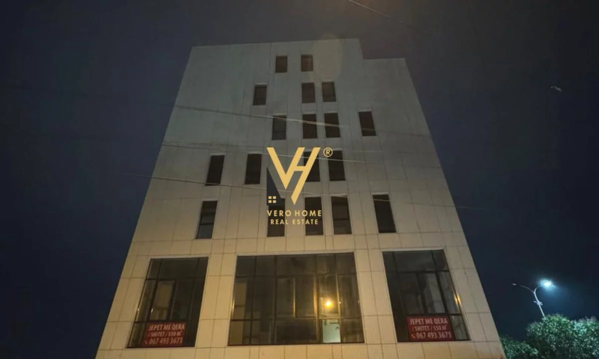 JEPET AMBIENT BIZNESI 1.100 M2 TE BULEVARDI I RI 6.800 EURO