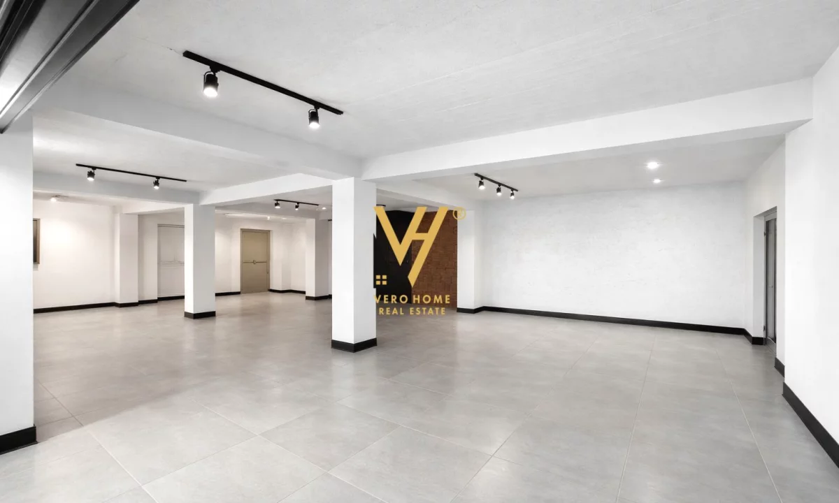 JEPET MAGAZINE 220 M2 ME QERA SAUK I RI 2.000 EURO