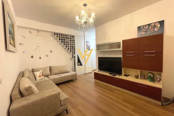 Shtepi ne shitje Apartament ne Tirane, 1+1, Mobilimi E mobiluar, Pagesa 13,000,000  Leke.