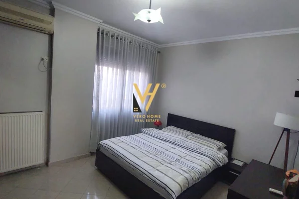 Shtepi me qera Apartament ne Tirane, 2+1, Mobilimi E mobiluar, Pagesa 85,000  Leke.