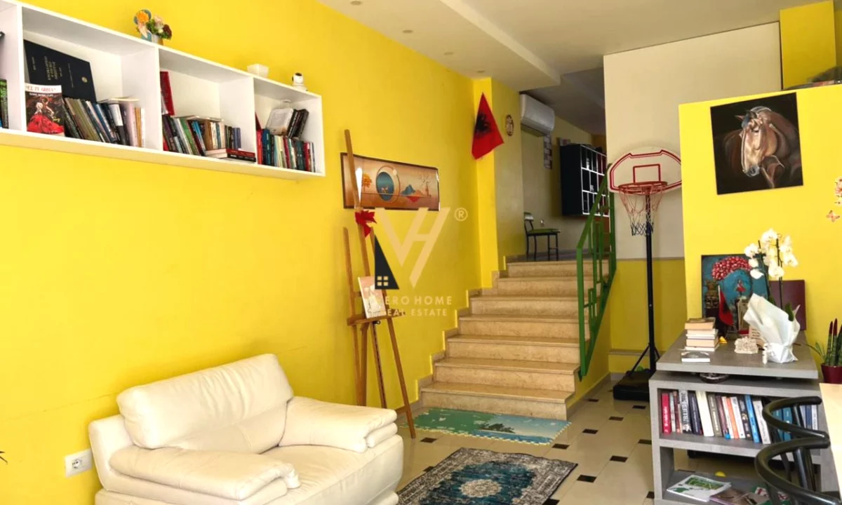 SHITET AMBIENT BIZNESI 70 M2 NE ASTIR 120.000 EURO