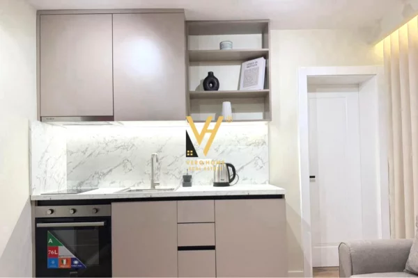 Shtepi ne shitje Apartament ne Tirane, Garsoniere, Mobilimi E mobiluar, Pagesa 200,000  Euro.