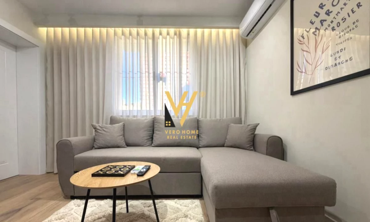 Shtepi ne shitje Apartament ne Tirane, Garsoniere, Mobilimi E mobiluar, Pagesa 200,000  Euro.