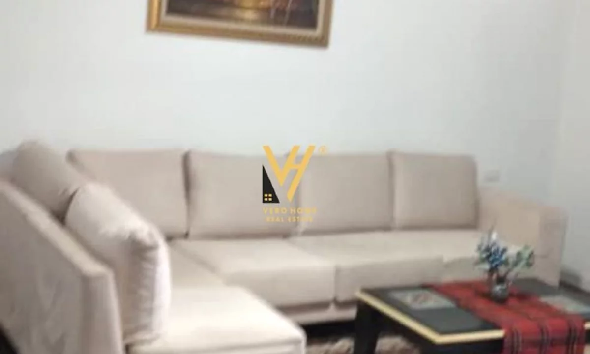 Shtepi me qera Apartament ne Tirane, 2+1, Mobilimi E mobiluar, Pagesa 600  Euro.