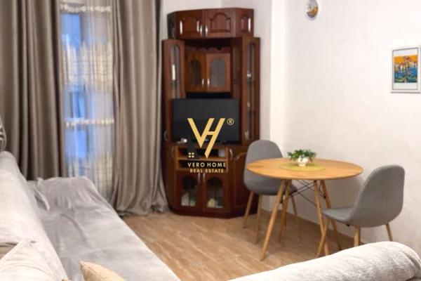 House for Rent 1+1 in Tirana - 42,000 Leke