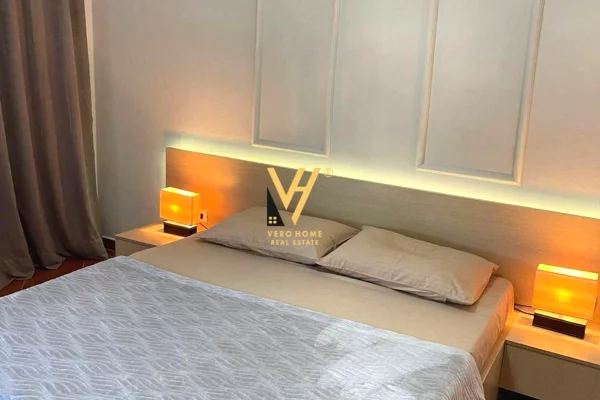 Shtepi me qera Apartament ne Tirane, 2+1, Mobilimi E mobiluar, Pagesa 80,000  Leke.