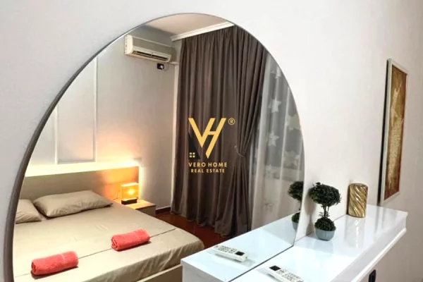 Shtepi me qera Apartament ne Tirane, 2+1, Mobilimi E mobiluar, Pagesa 80,000  Leke.