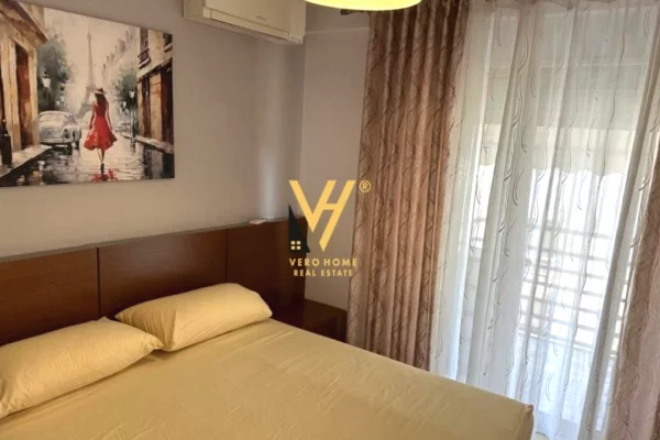 Shtepi me qera Apartament ne Tirane, 1+1, Mobilimi E mobiluar, Pagesa 620  Euro.