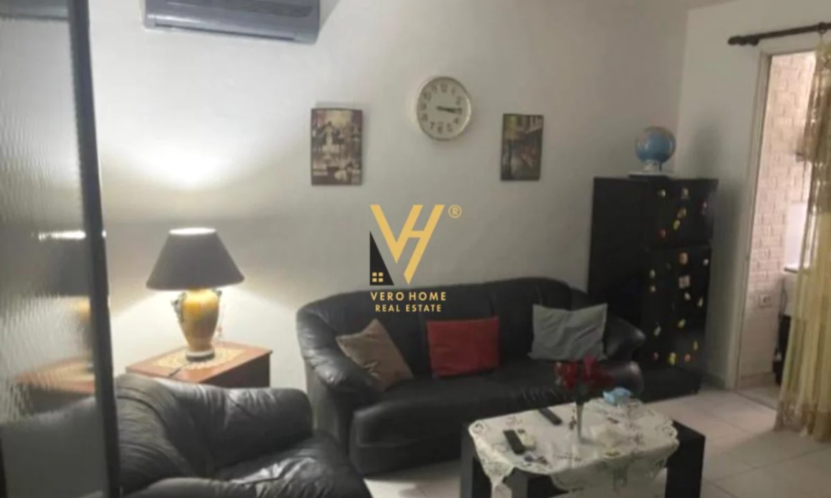 Shtepi me qera Apartament ne Tirane, 2+1, Mobilimi E mobiluar, Pagesa 75,000  Leke.