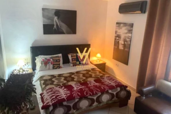 Shtepi me qera Apartament ne Tirane, 2+1, Mobilimi E mobiluar, Pagesa 75,000  Leke.