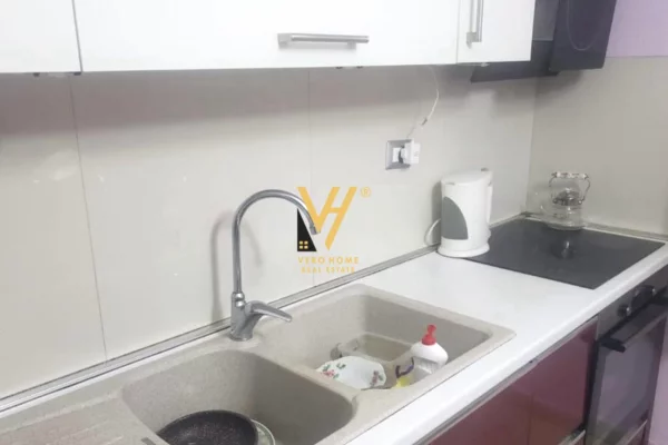 Shtepi me qera Apartament ne Tirane, 2+1, Mobilimi E mobiluar, Pagesa 75,000  Leke.