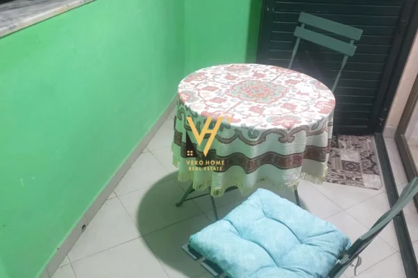 Shtepi me qera Apartament ne Tirane, 2+1, Mobilimi E mobiluar, Pagesa 75,000  Leke.