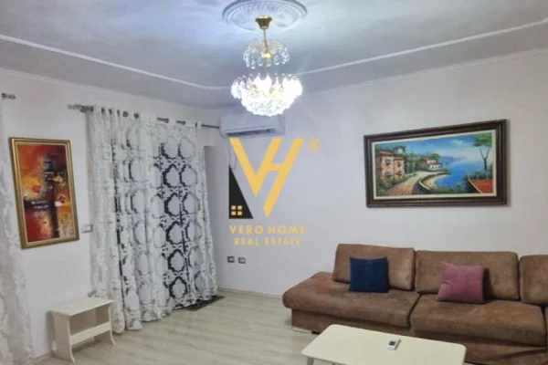 JEPET APARTAMENT 2+1+BLK ME QIRA NE MYSLYM SHYR 75.000 LEKE