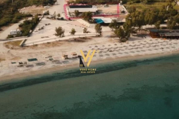 Business Property for Rent 2+1 in Himara - 50,000 Euro