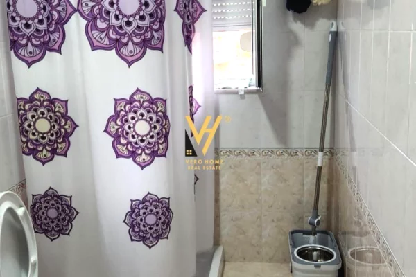 Shtepi me qera Apartament ne Tirane, 3+1, Mobilimi E mobiluar, Pagesa 80,000  Leke.