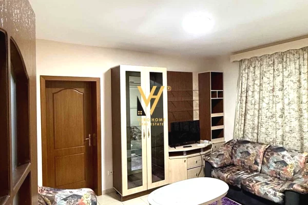 Shtepi me qera Apartament ne Tirane, 3+1, Mobilimi E mobiluar, Pagesa 80,000  Leke.