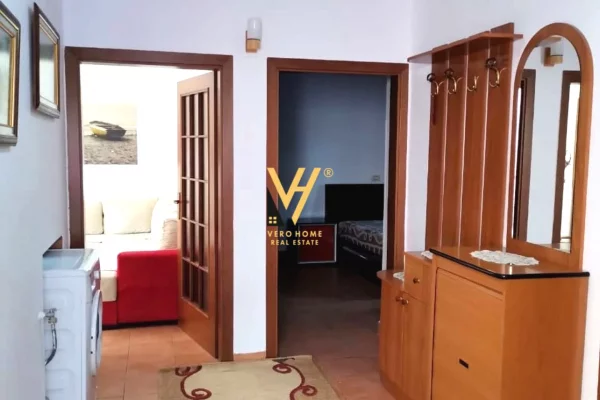 Shtepi me qera Apartament ne Tirane, 2+1, Mobilimi E mobiluar, Pagesa 60,000  Leke.