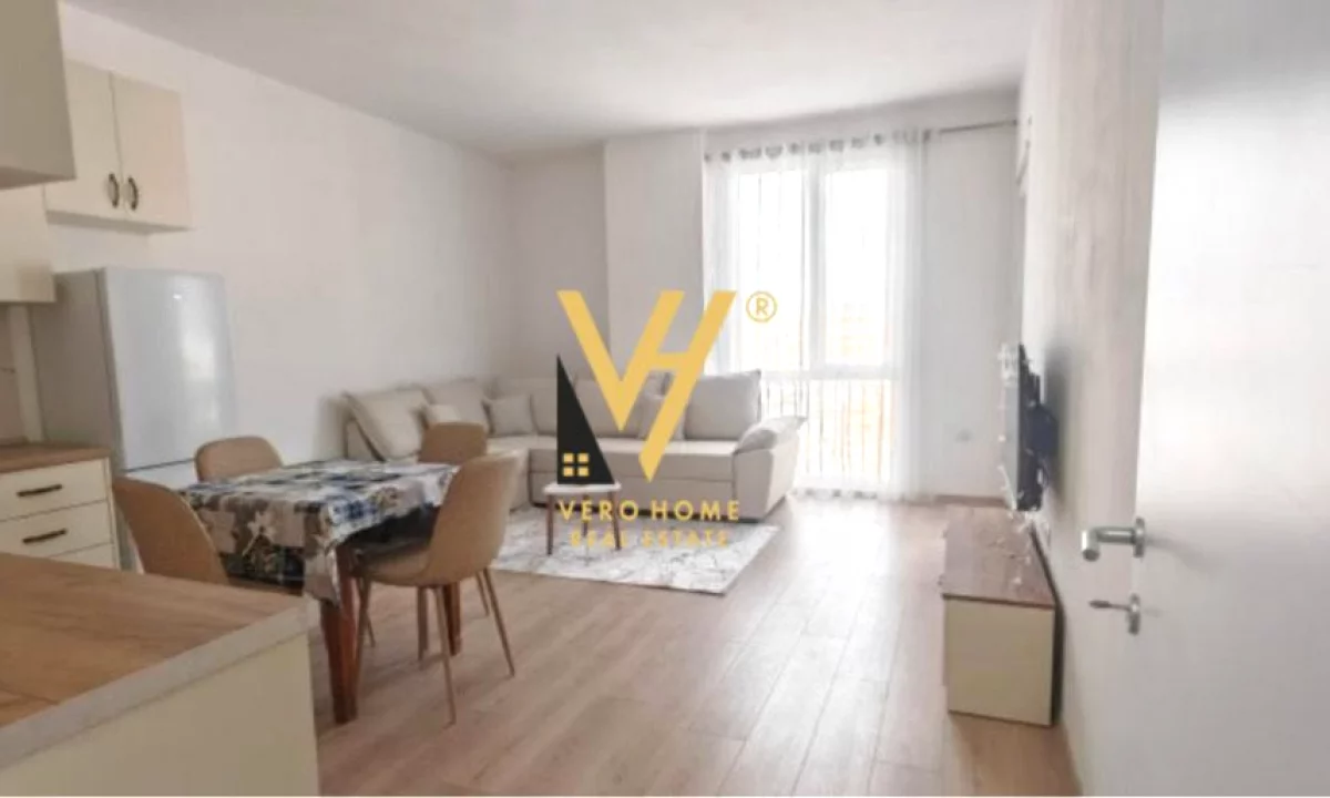 Shtepi me qera Apartament ne Tirane, 1+1, Mobilimi E mobiluar, Pagesa 450  Euro.